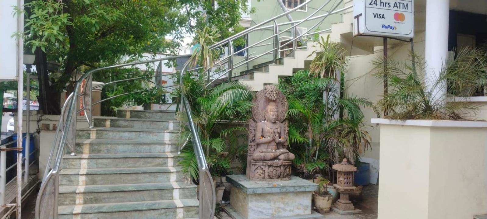 Hotel City Palace Brahmapur Exterior photo