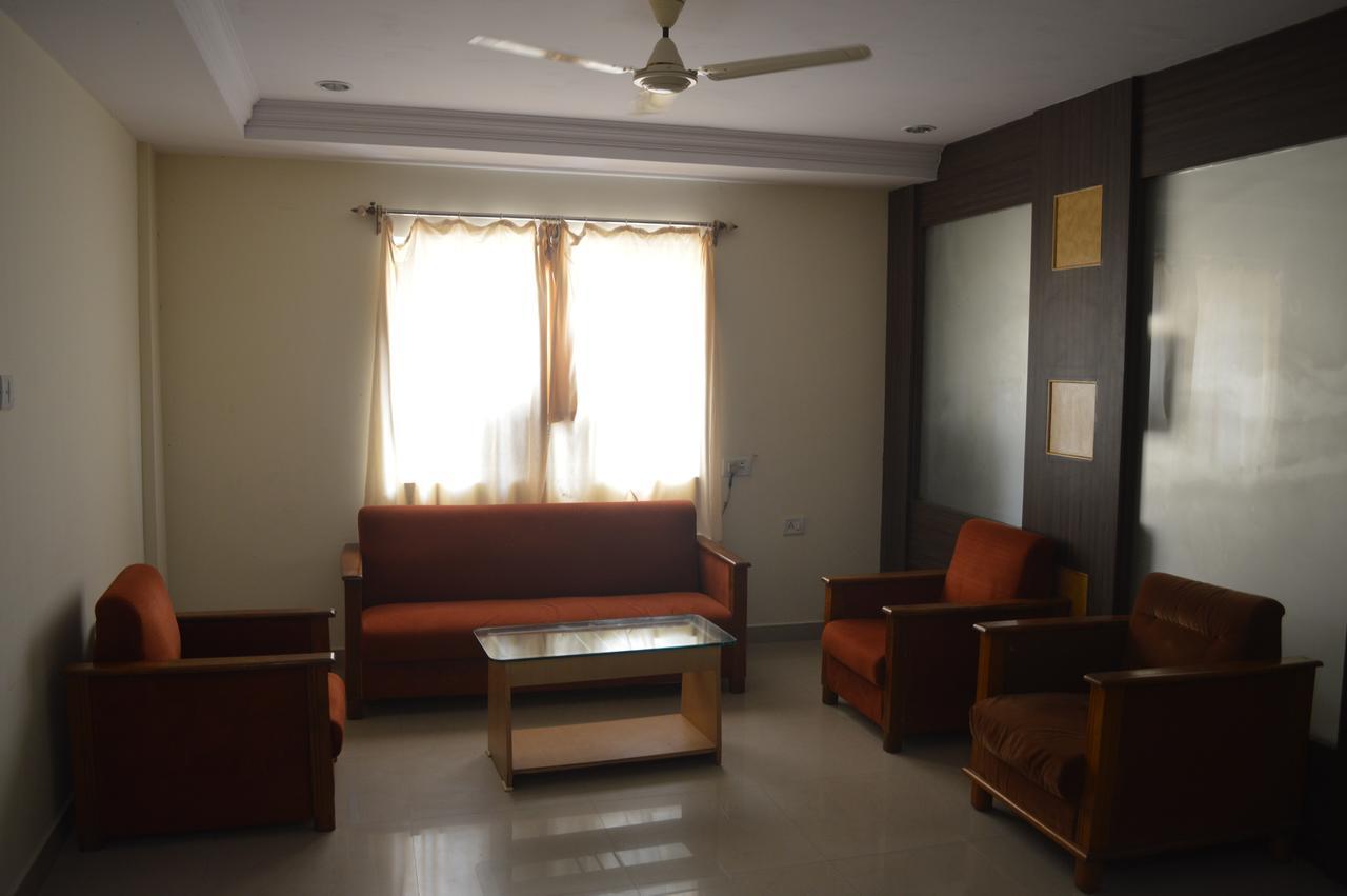 Hotel City Palace Brahmapur Exterior photo
