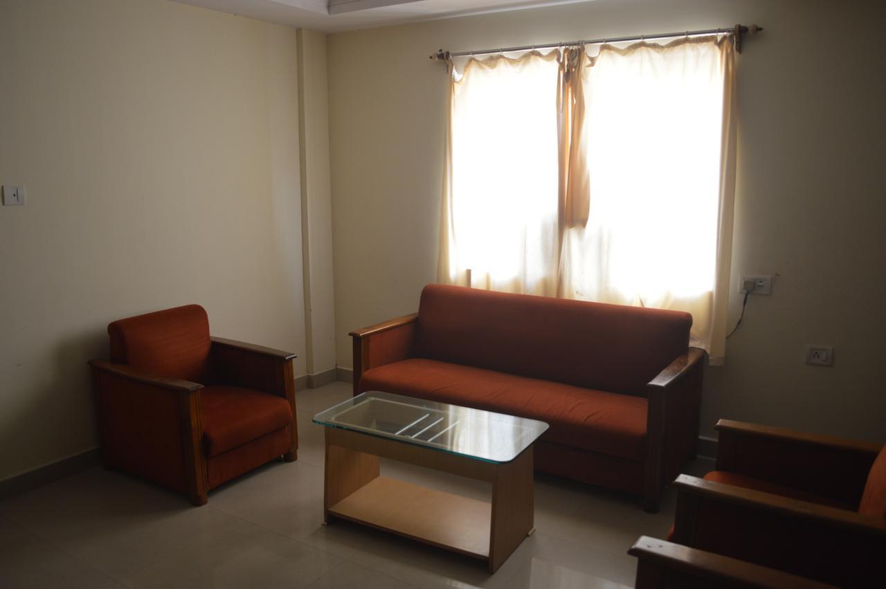 Hotel City Palace Brahmapur Room photo