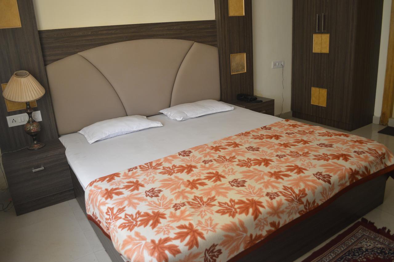 Hotel City Palace Brahmapur Exterior photo
